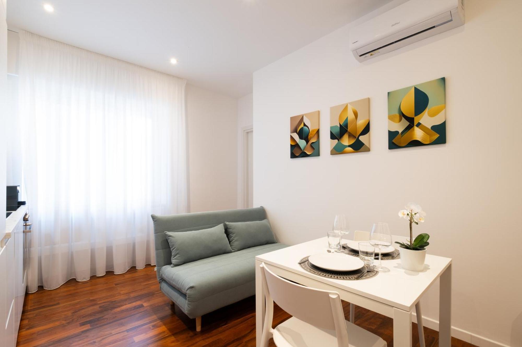 The Apulian Loft Bari - Via Celentano Apartment Exterior photo